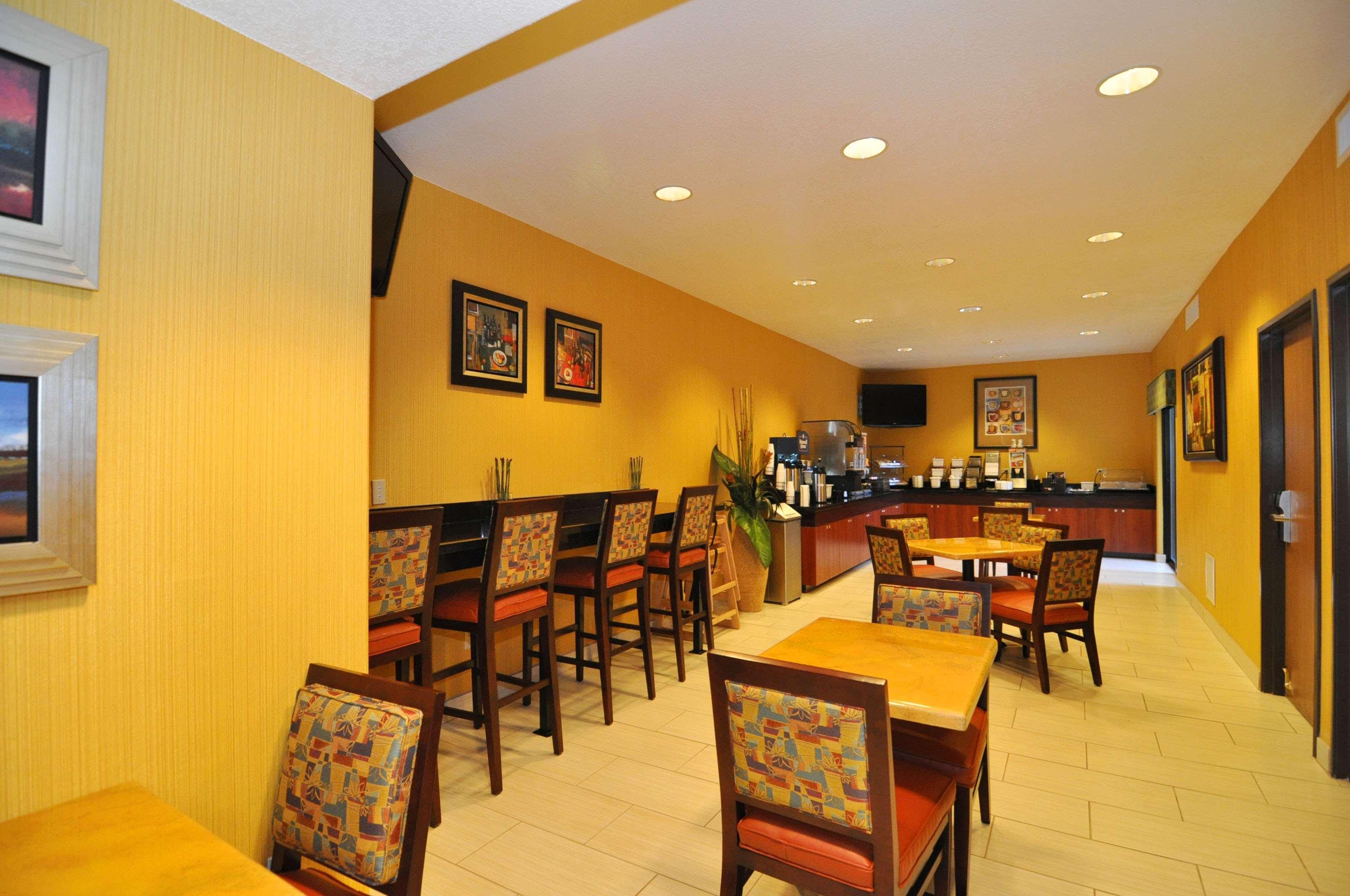 Best Western Plus Fresno Inn Restaurant bilde